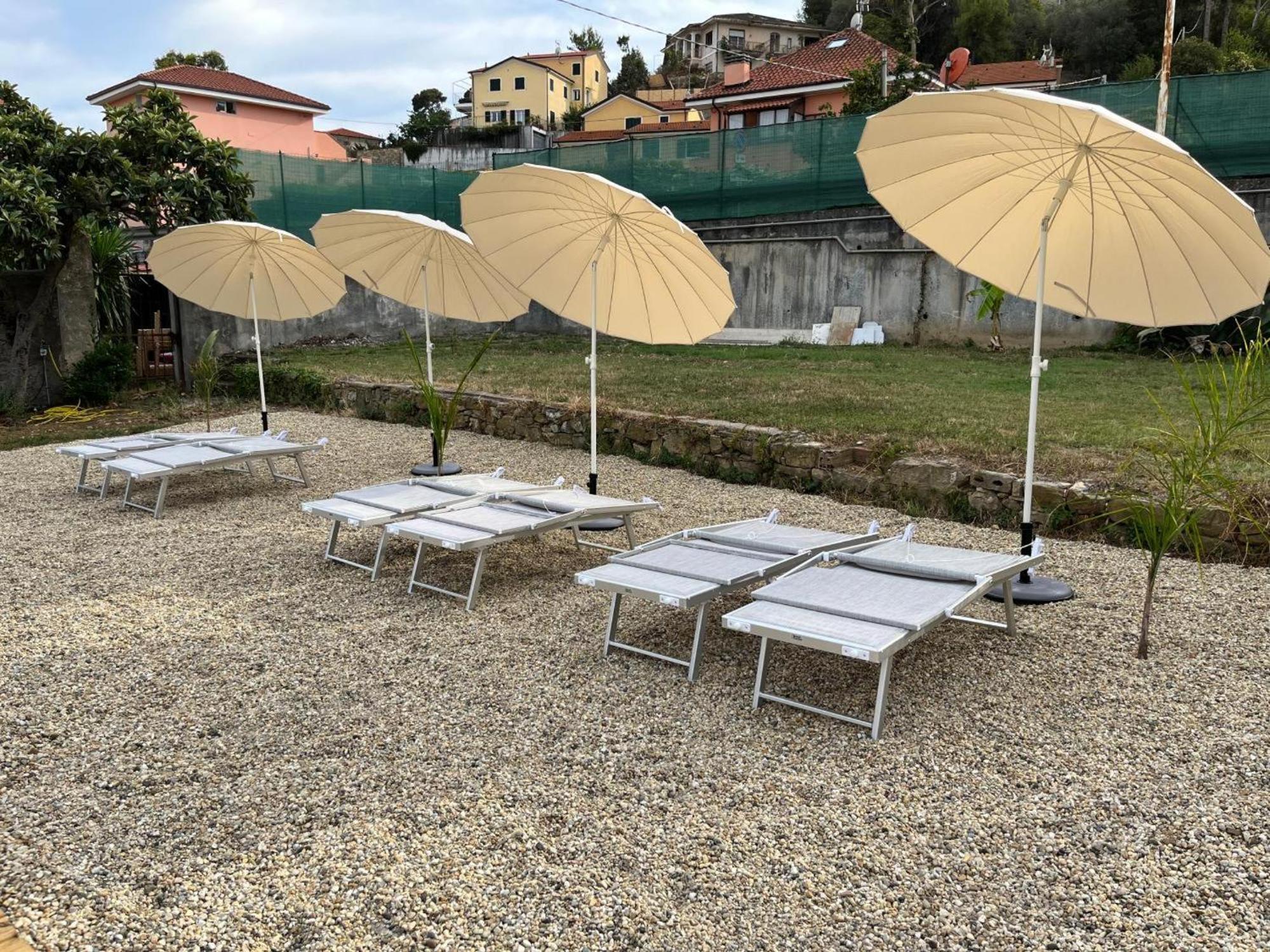Il Gattino Di Porto - Apt 3 - Monolocale Veranda Piscina Imperia Bagian luar foto