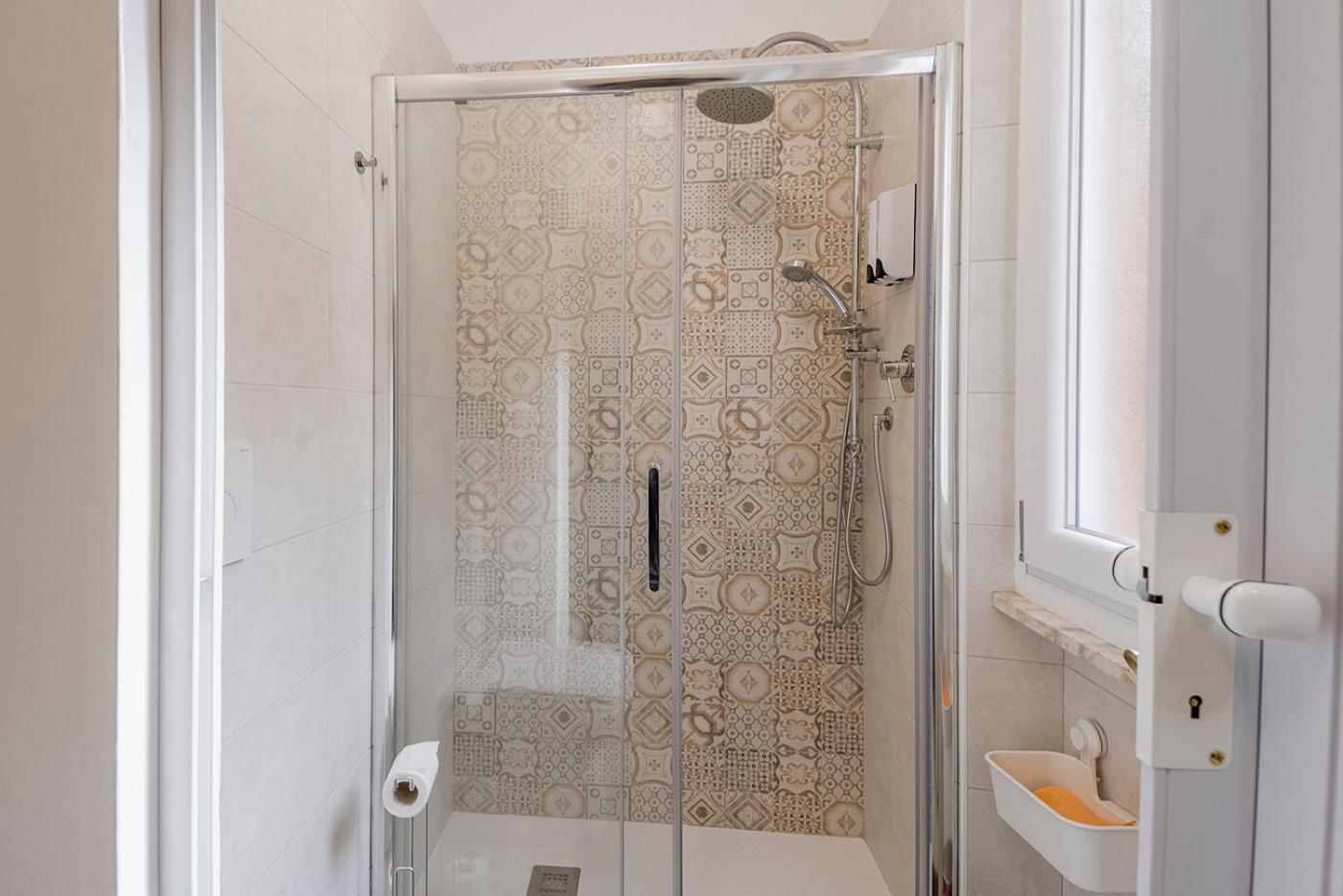 Il Gattino Di Porto - Apt 3 - Monolocale Veranda Piscina Imperia Bagian luar foto